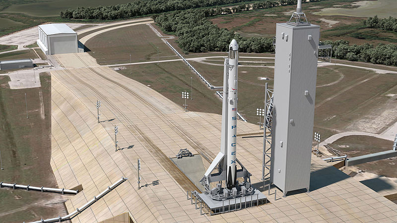 Lanzadera Falcon 9 nave Dragon SpaceX elon musk aventura amazonia.jpg