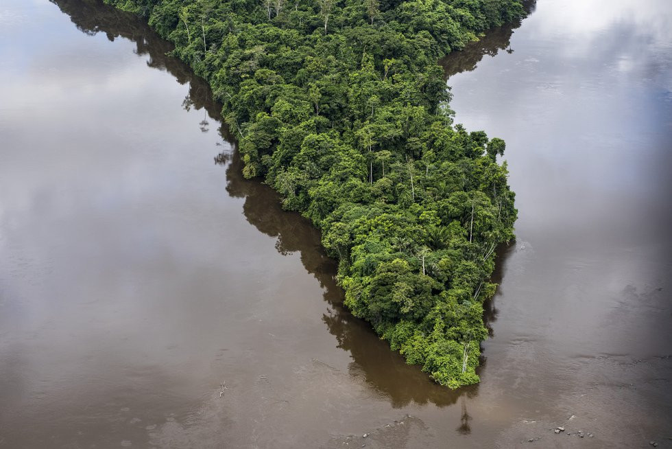 afluente del Jari Amazonas Brasil aventura amazonia.jpg
