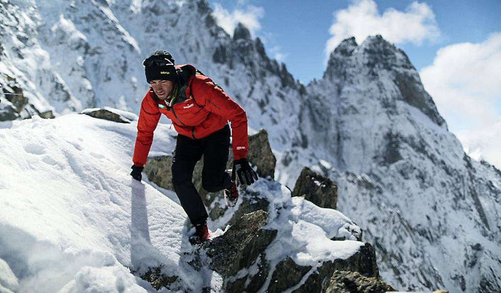 ascenso escalada descenso esquiar correr ultramaratón Everest Kilian Jornet Aventura Amazonia planeta aventura2.jpg