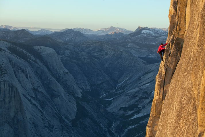 Alex Honnold Half Dome yosemite escalada parque nacional aventura amazonia2.jpg