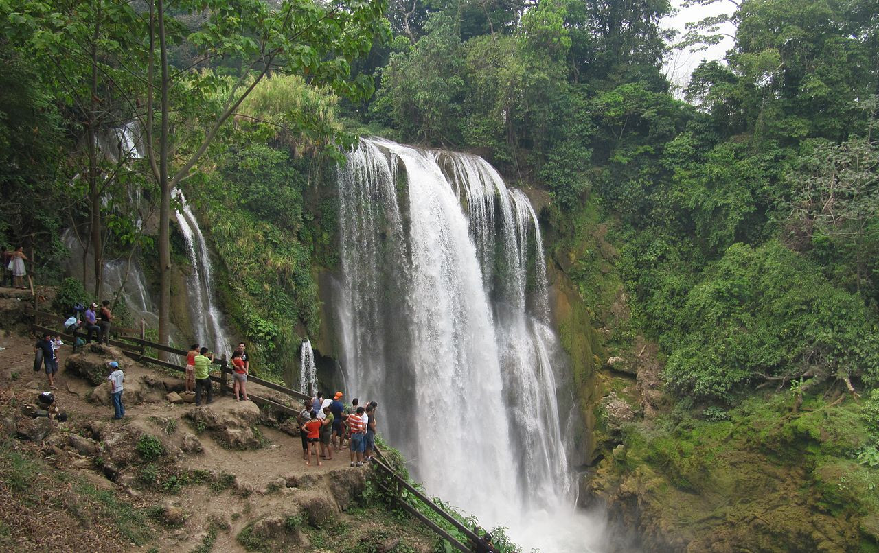 Cataratas Pulhapanzak Honduras Aventuira Amazonia.jpg