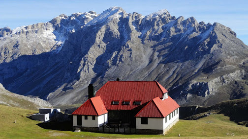 Chalet Real Áliva.jpg