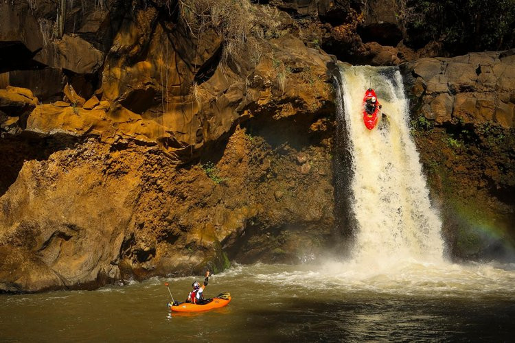 Descenso kayak Michoacán México río El Hoyo río El Cajones joel kowalsky aventura amazonia.jpg
