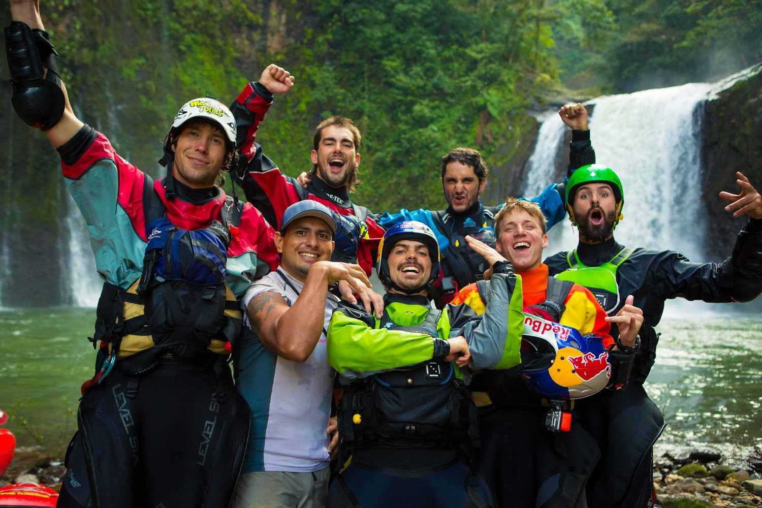 Descenso kayak Michoacán México río El Hoyo río El Cajones joel kowalsky aventura amazonia6.jpg