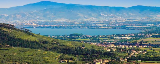 Lago Trasimeno Umbría Italia.jpg