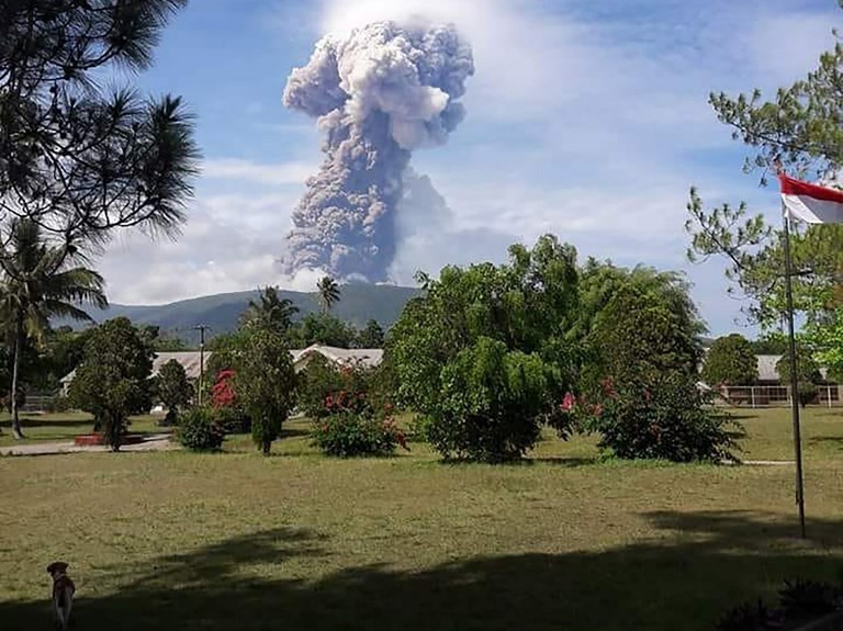 Sopután, Isla Célebes, Indonesia Aventura Indonesia.jpg