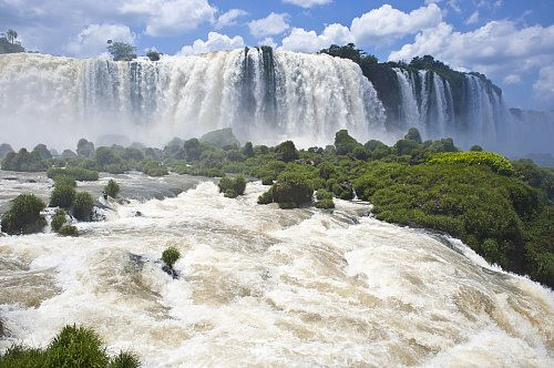cataratas-iguazu-brasil.jpg