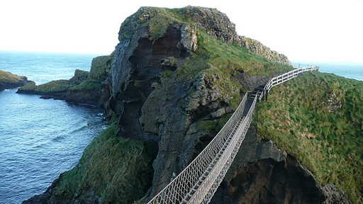 puente-colgante-carrickarede.jpg