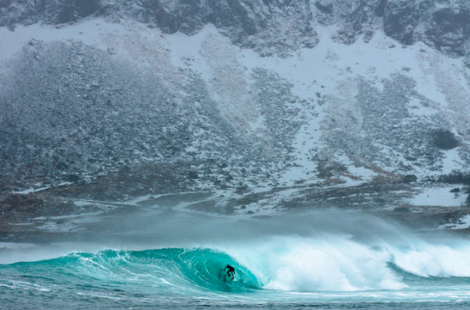 surf polo norte artico hielo nieve aventura amazonia3.png